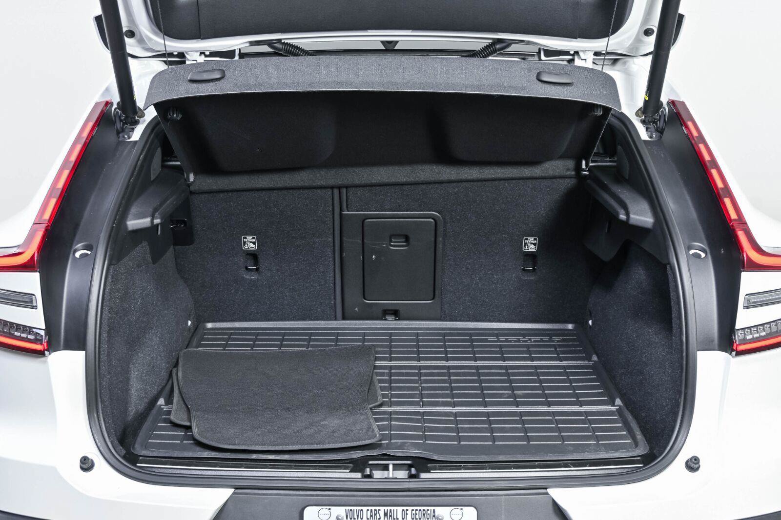Certified 2024 Volvo C40 Recharge Ultimate AWD/4WD image 31