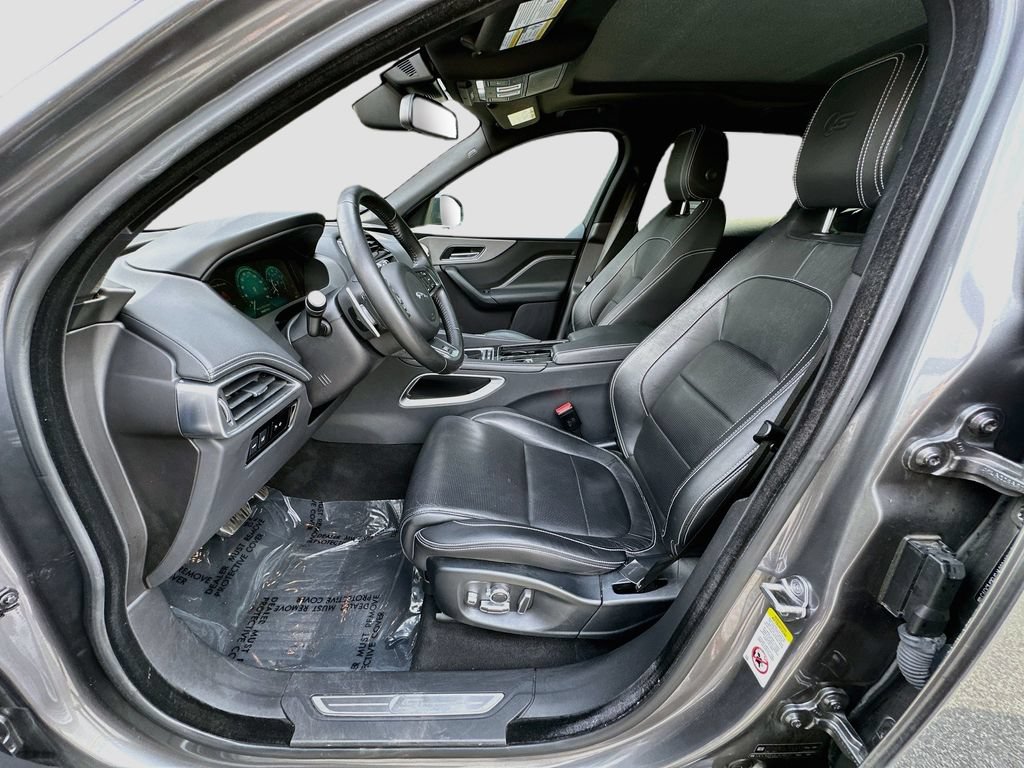 Used 2018 Jaguar F-PACE S AWD/4WD image 5