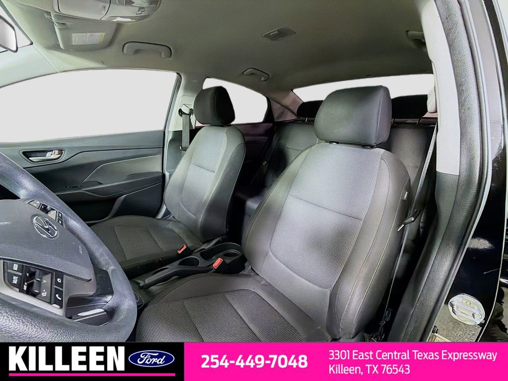 Used 2020 Hyundai Accent SE FWD image 9
