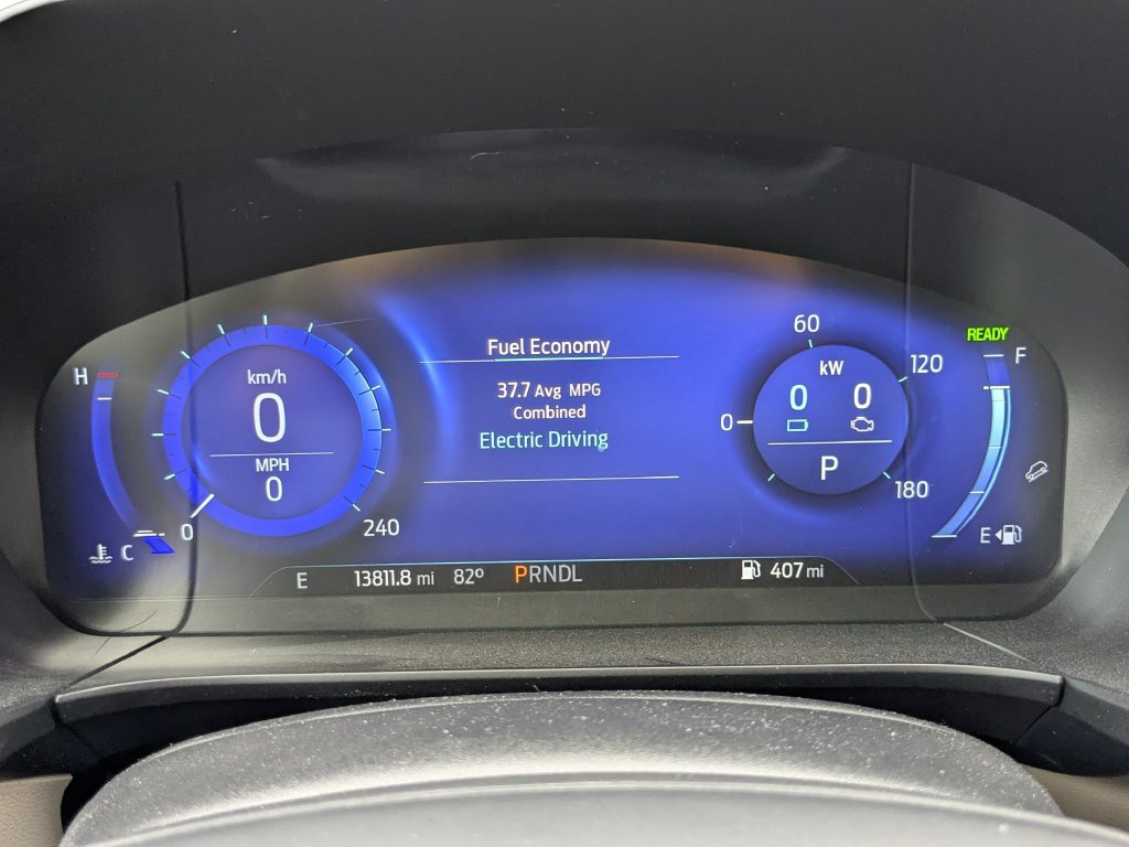 Used 2020 Ford Escape SE Sport FWD image 34