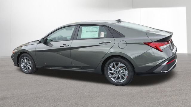 New 2026 Hyundai Elantra Blue w/ Cargo Package image 6