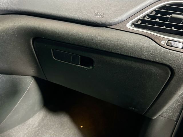 Used 2021 Jeep Cherokee Trailhawk image 32