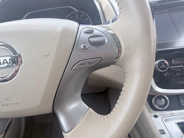 Used 2015 Nissan Murano SL w/ SL Technology Package FWD image 11