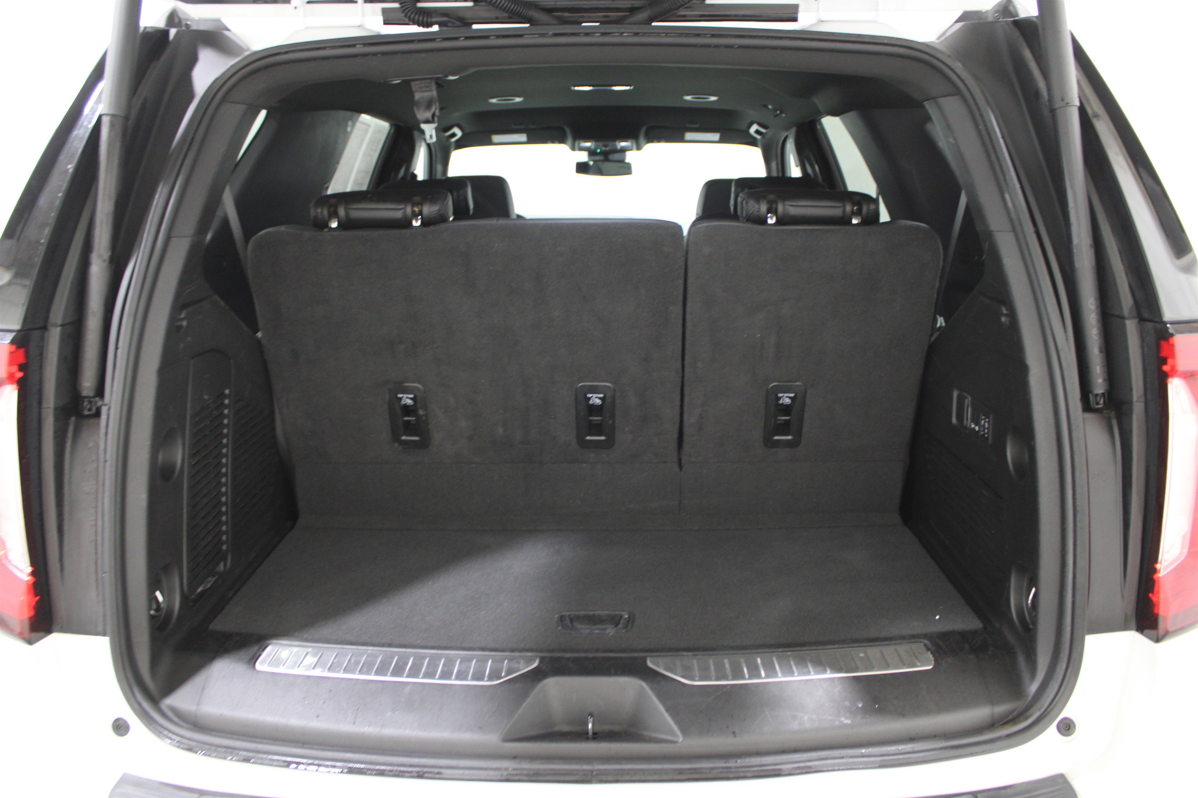 Used 2024 GMC Yukon Denali image 30