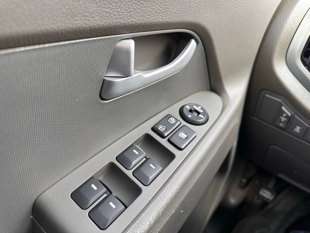 Used 2013 Kia Sportage LX image 24