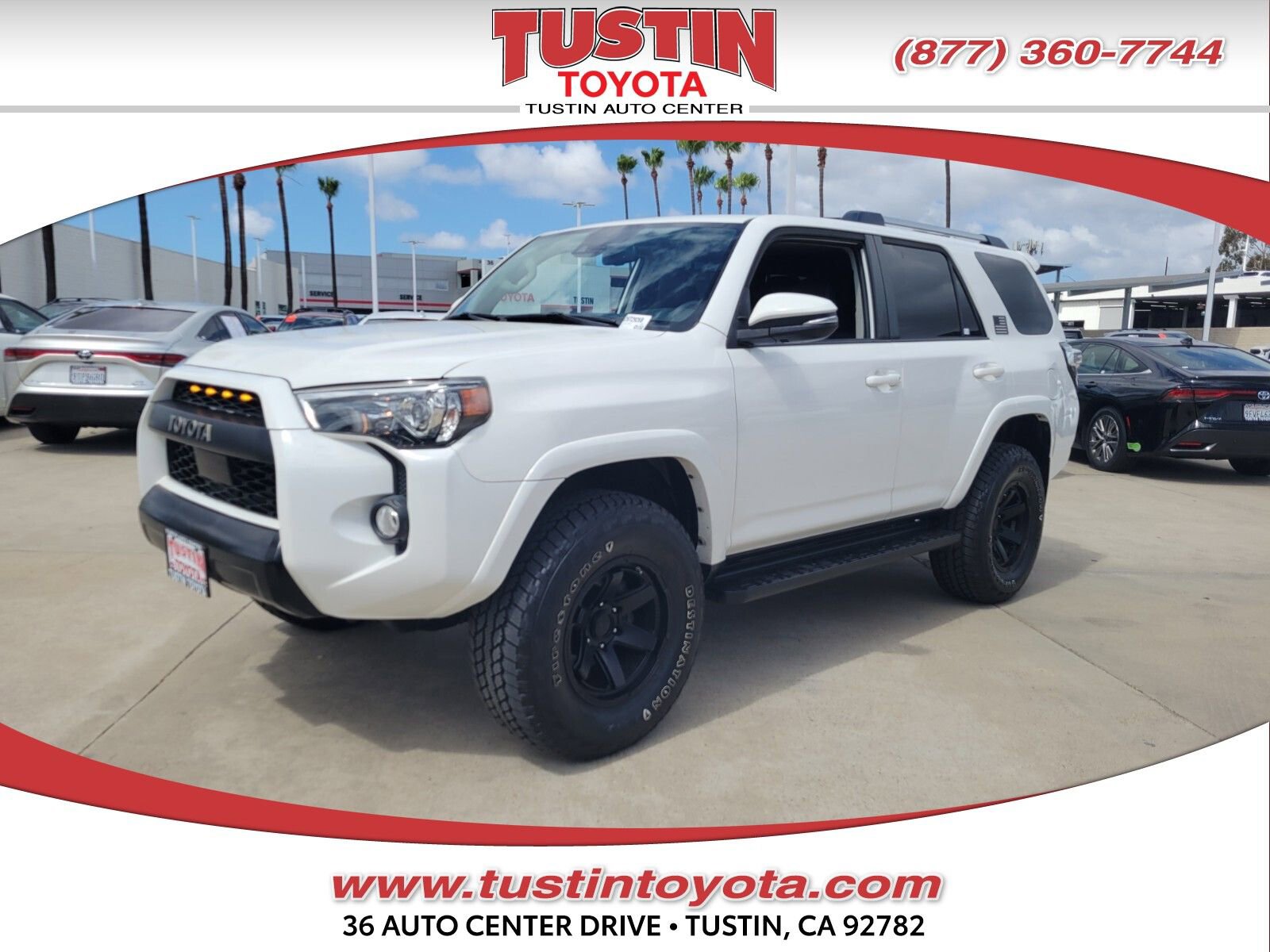 Used 2020 Toyota 4Runner SR5 Premium w/ Moonroof Package RWD image 1