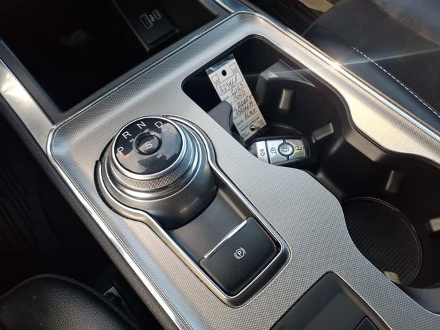 Used 2023 Ford Edge ST image 18