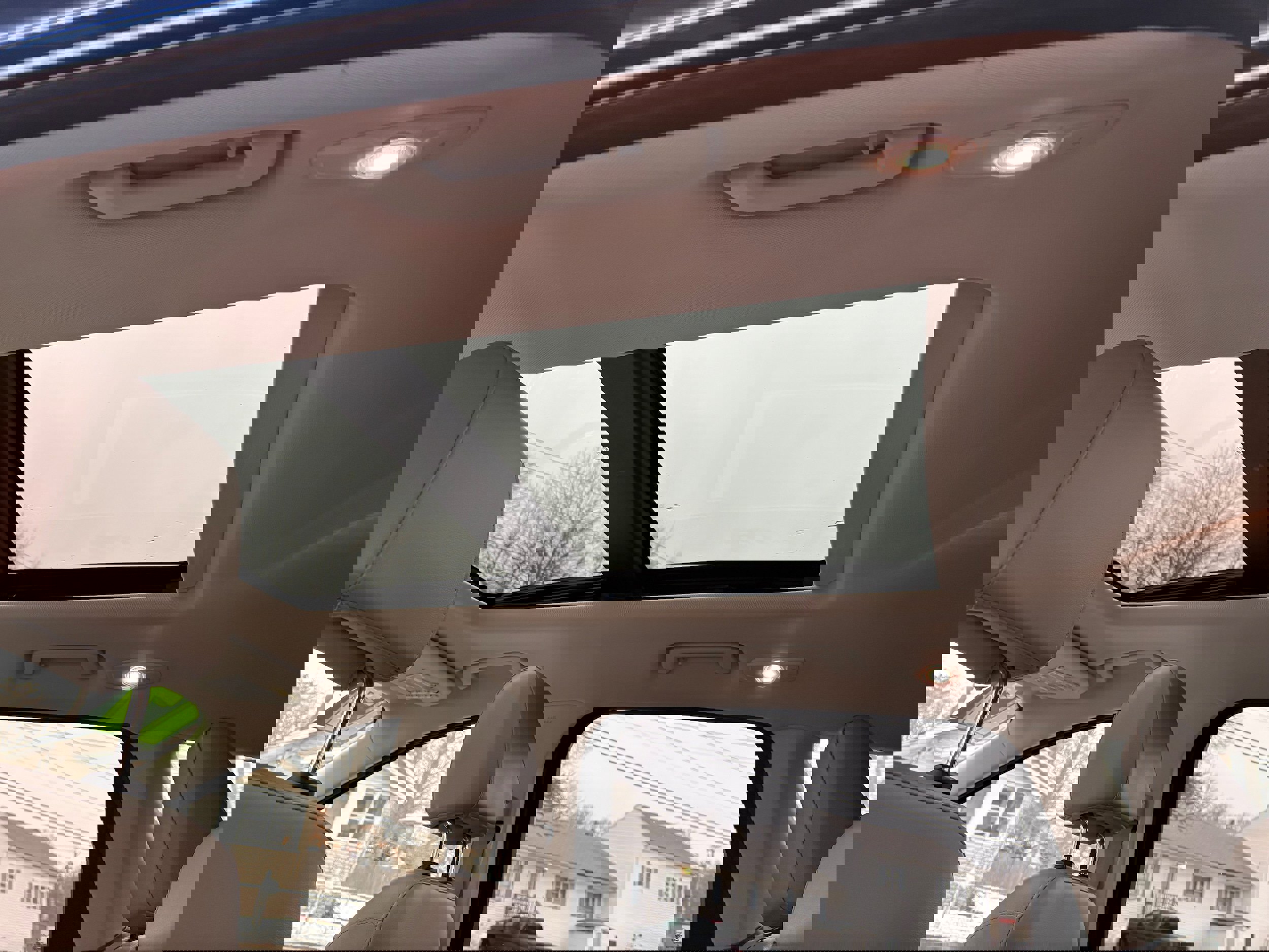 Used 2017 Ford Escape Titanium image 16