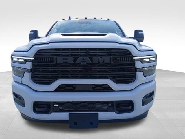 New 2026 RAM 2500 Laramie AWD/4WD image 8