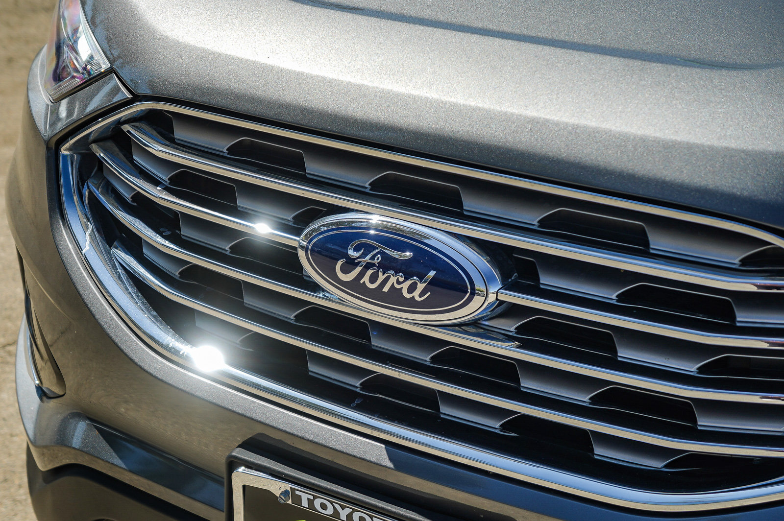 Used 2022 Ford Edge SEL AWD/4WD image 9