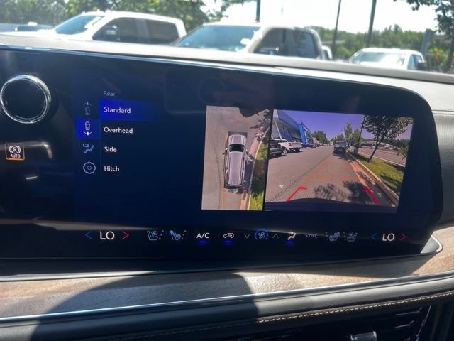 New 2026 Chevrolet Suburban High Country AWD/4WD image 33