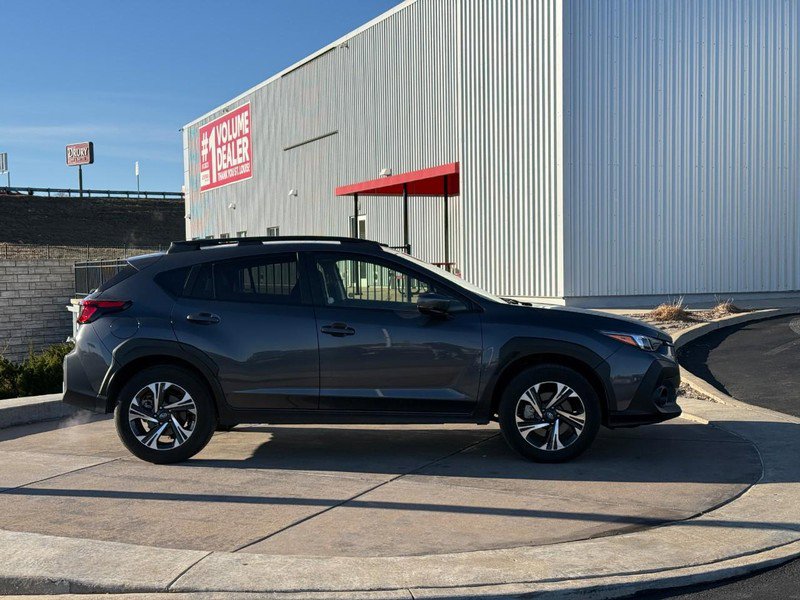 Used 2024 Subaru Crosstrek 2.0i Premium image 2