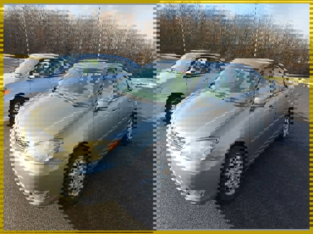 Used 2005 Toyota Camry XLE