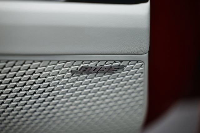 Certified 2025 Hyundai Elantra Limited FWD image 17