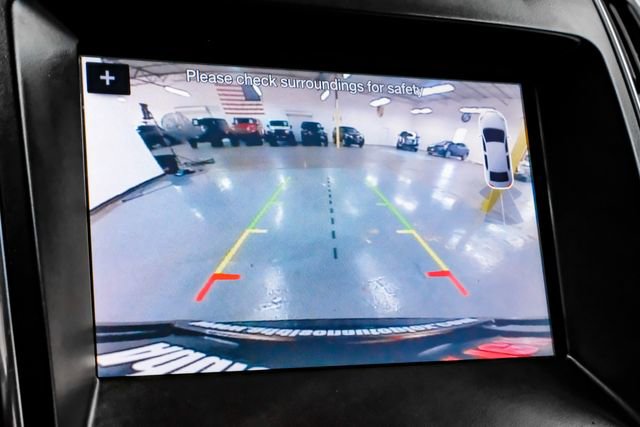 Used 2019 Ford Edge Titanium image 28