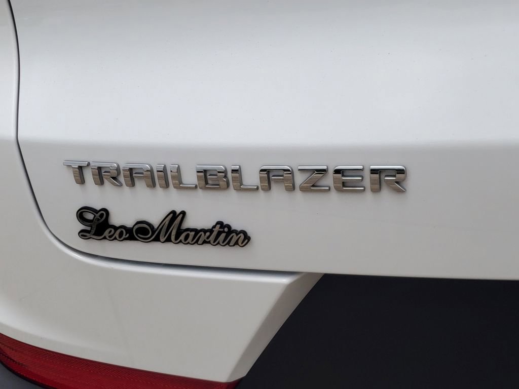 Used 2023 Chevrolet TrailBlazer LT FWD image 5