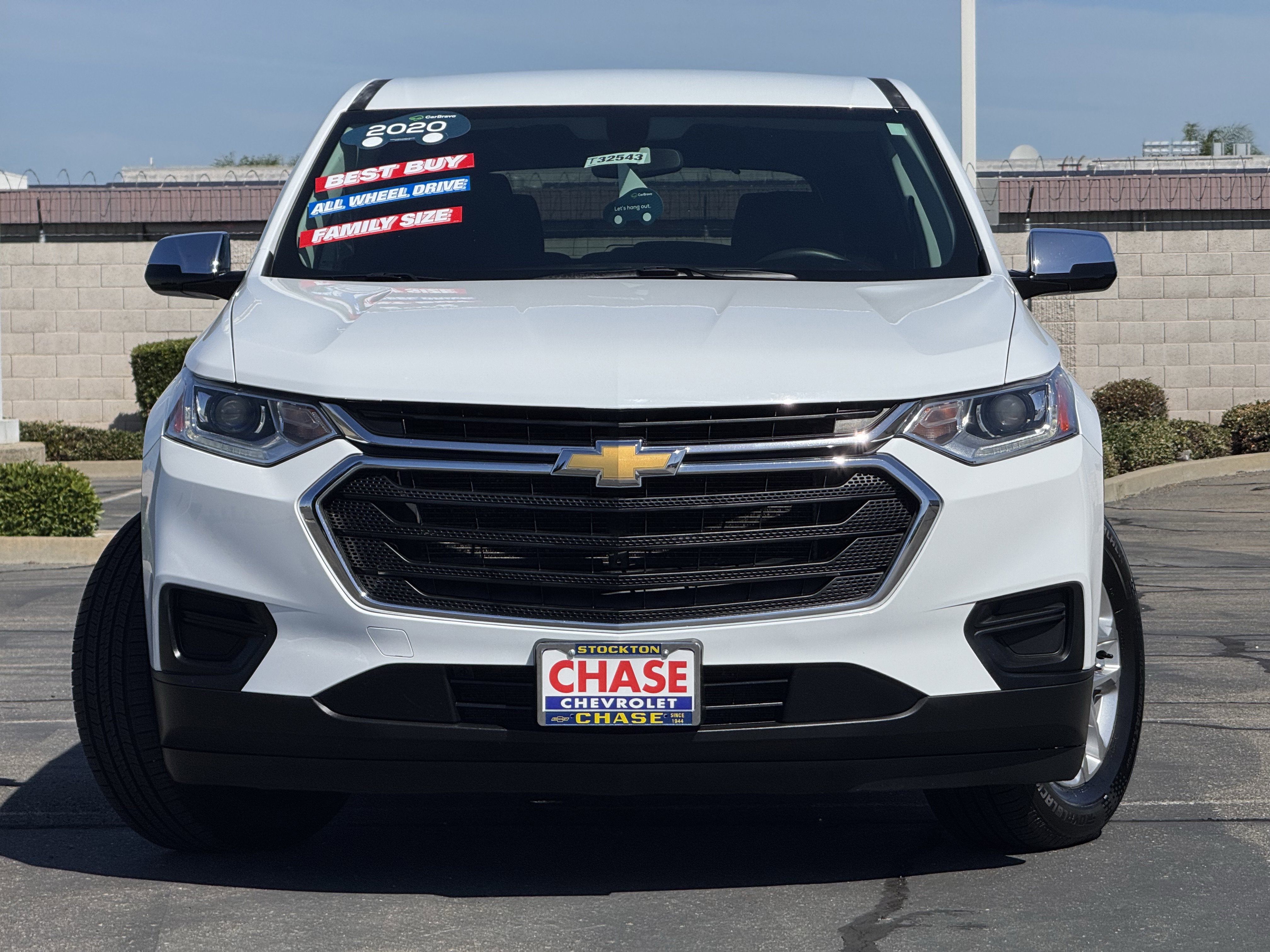 Certified 2020 Chevrolet Traverse LS AWD/4WD image 2