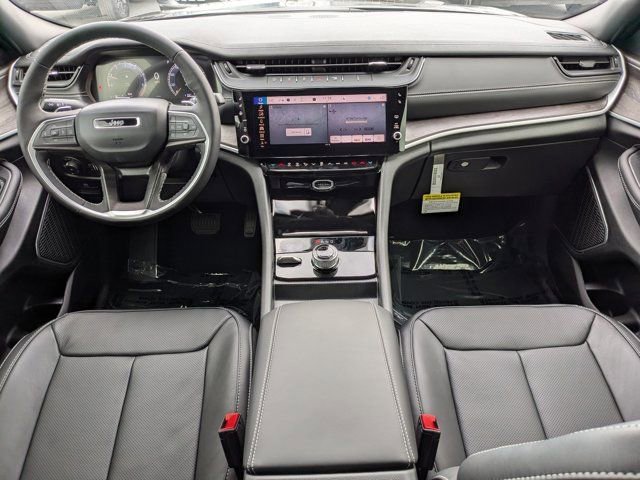 New 2026 Jeep Grand Cherokee Limited AWD/4WD image 16