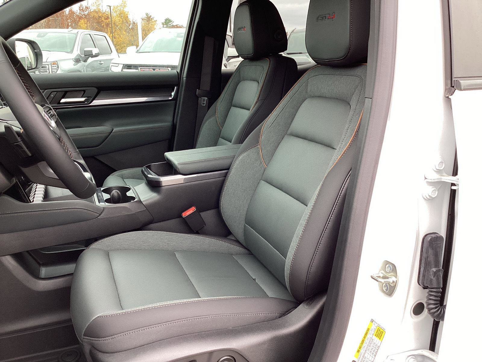 New 2026 GMC Terrain AT4 w/ LPO, Floor Liner Package AWD/4WD image 14