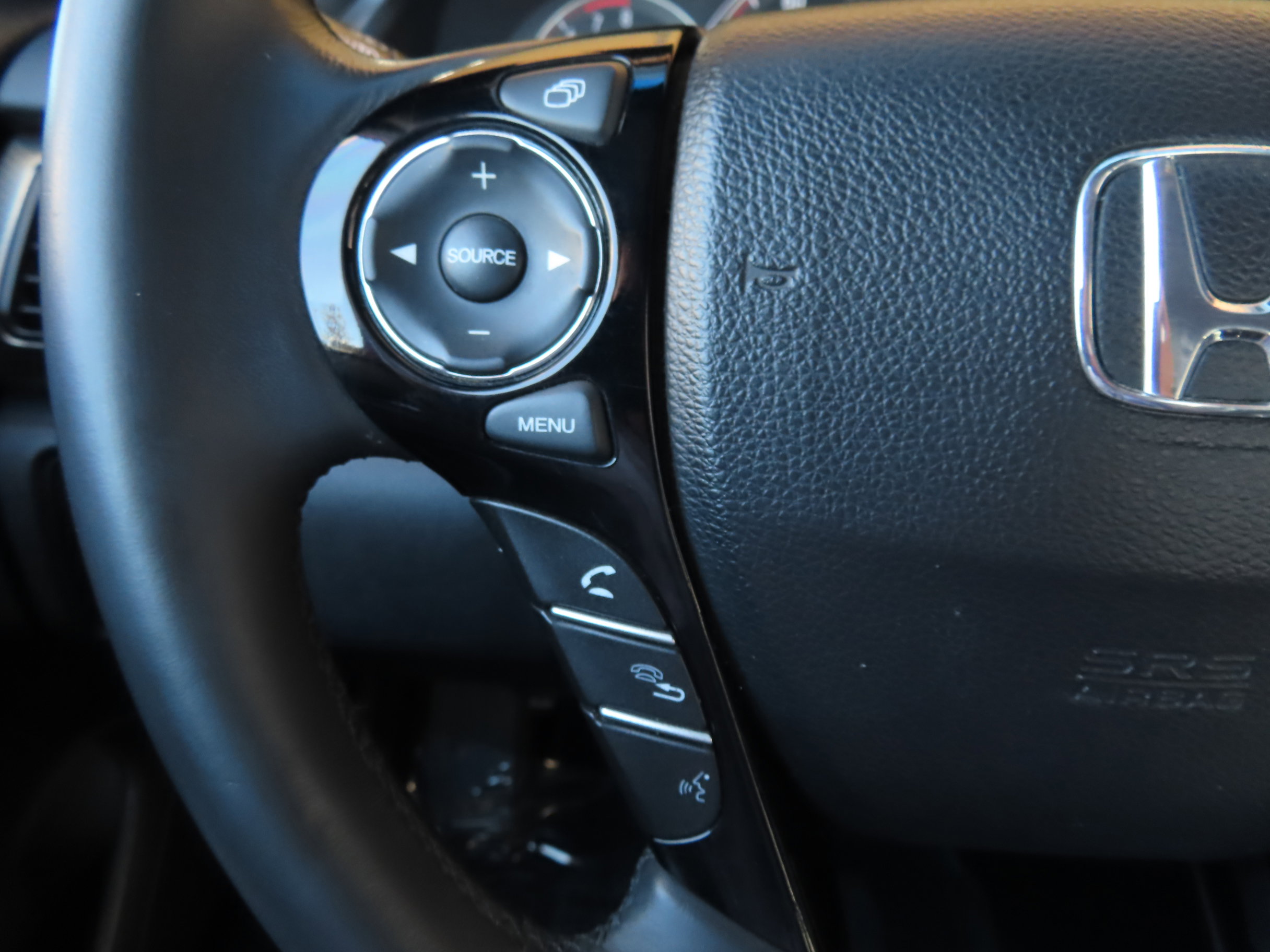 Used 2017 Honda Accord EX-L image 20