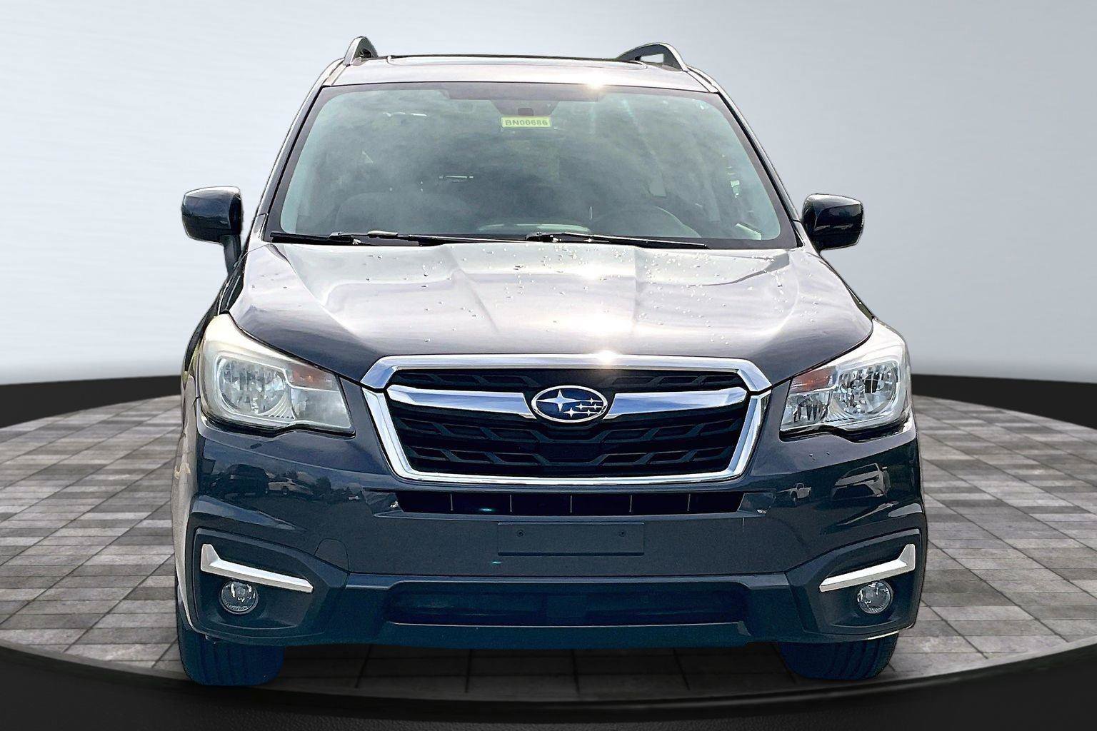 Used 2018 Subaru Forester 2.5i Premium AWD/4WD image 2