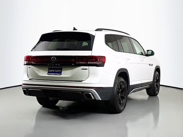 New 2026 Volkswagen Atlas Peak Edition image 7