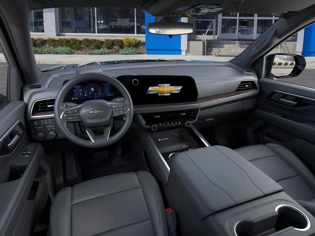 New 2026 Chevrolet Suburban LT image 15