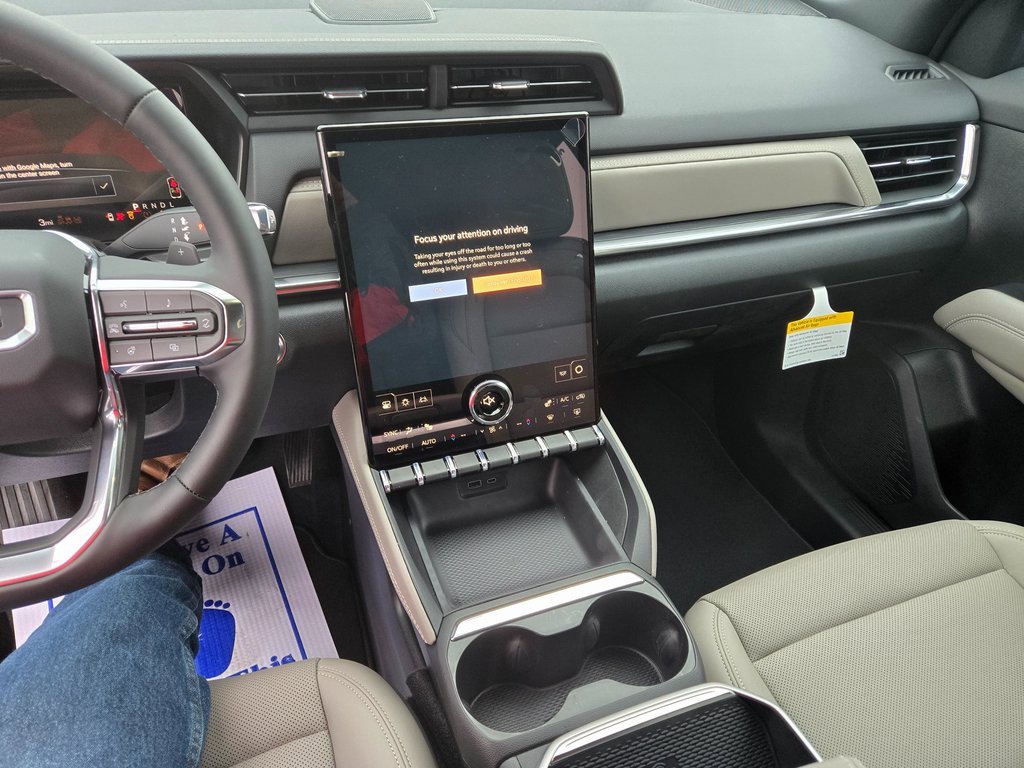 New 2026 GMC Terrain Elevation w/ Elevation Premium Package image 9