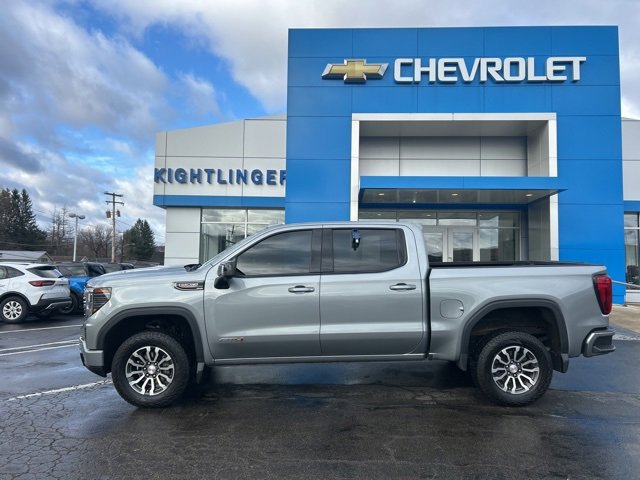 Used 2023 GMC Sierra 1500 AT4 w/ AT4 Preferred Package image 4