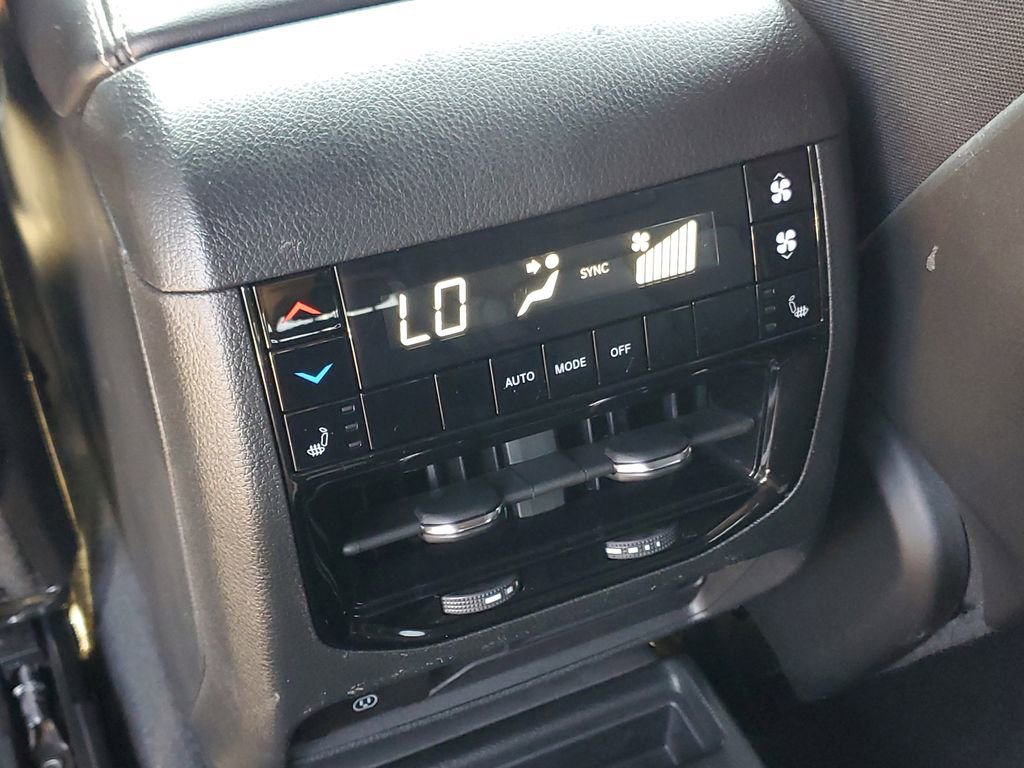 Used 2024 Jeep Grand Cherokee L Limited w/ Trailer Tow Package image 17