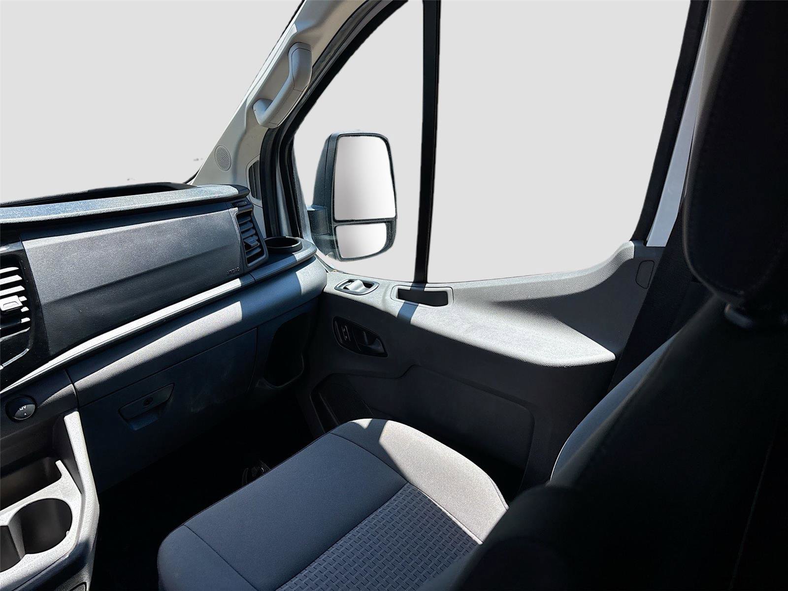 Used 2024 Ford Transit 350 XLT RWD image 25