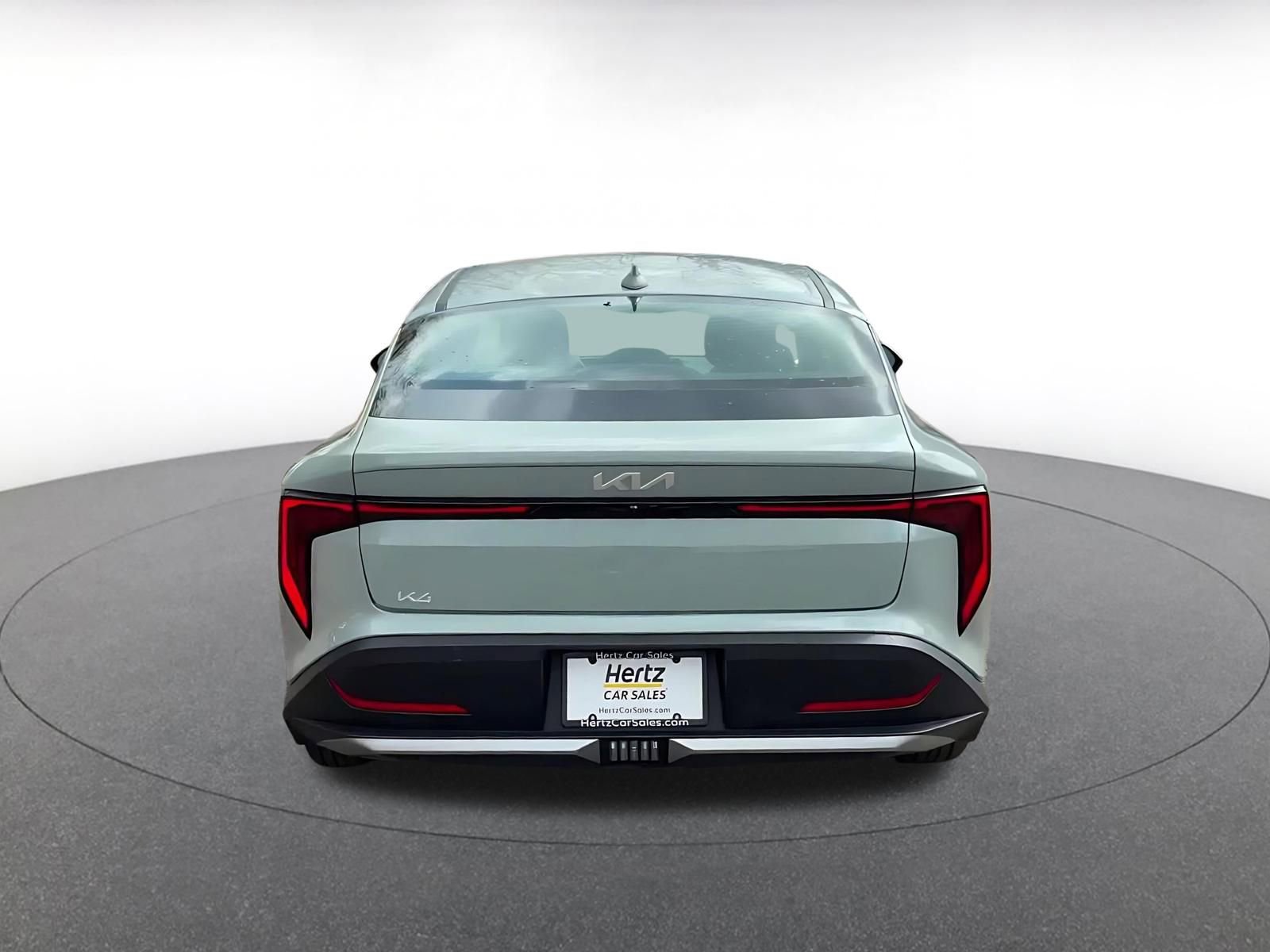 Used 2025 Kia K4 LXS image 12