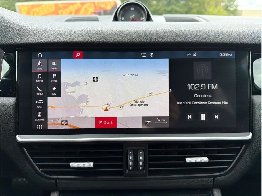 Used 2019 Porsche Cayenne S AWD/4WD image 20