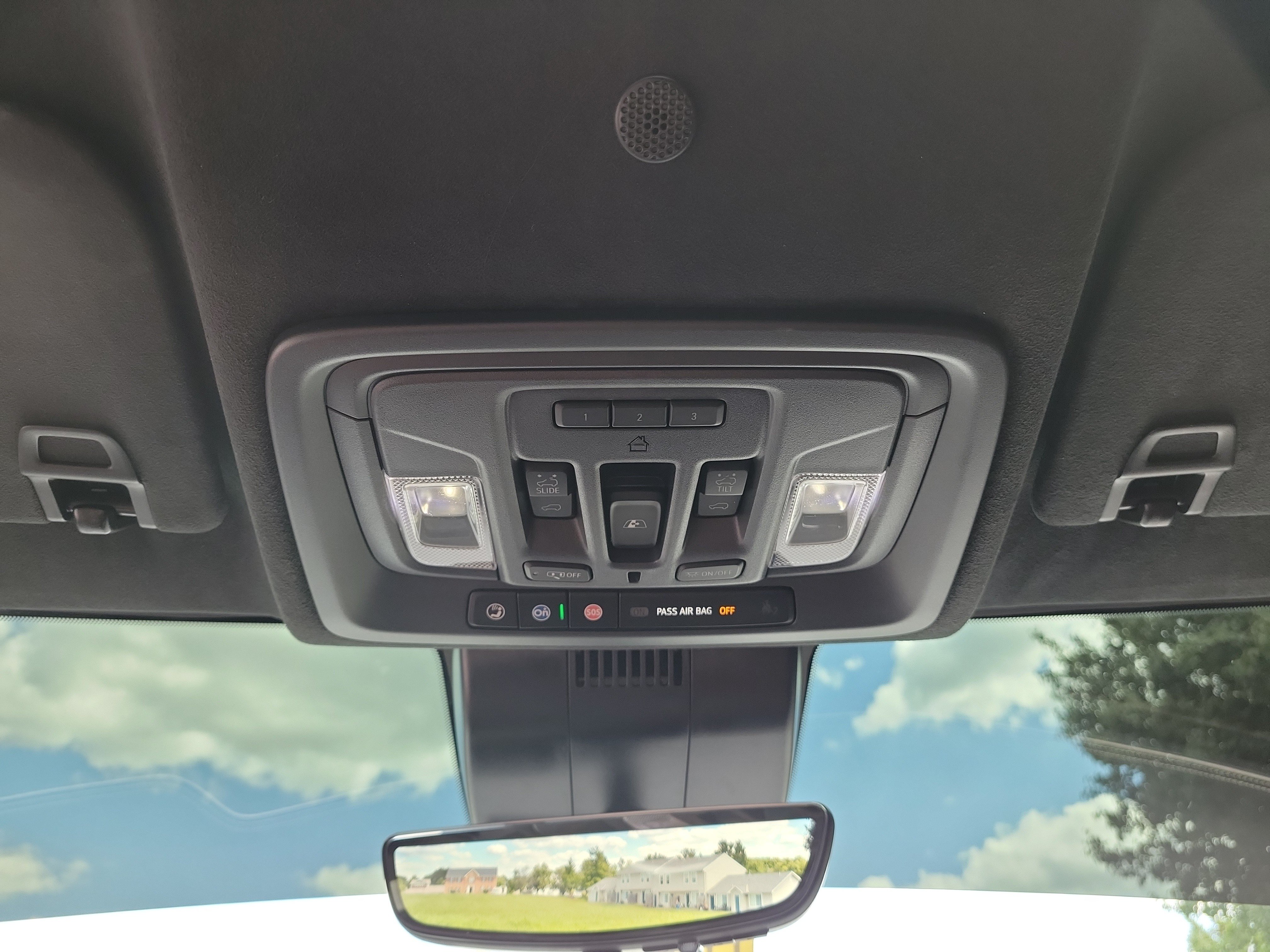 Used 2025 GMC Sierra 1500 Denali Ultimate AWD/4WD image 30