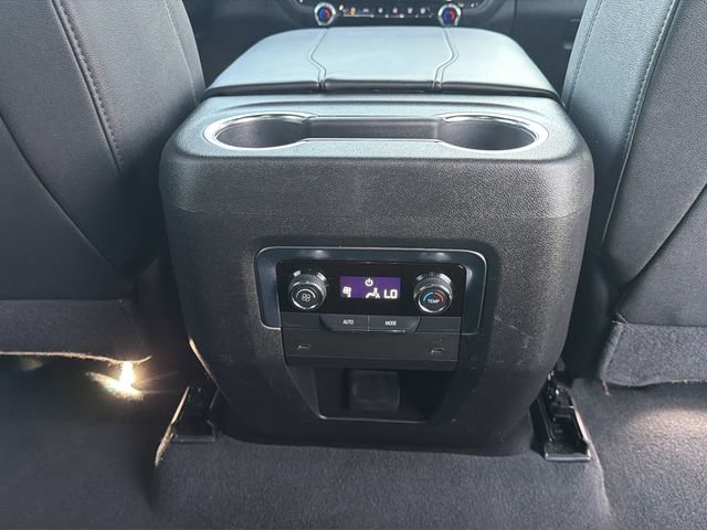Certified 2025 Chevrolet Suburban Z71 AWD/4WD image 26