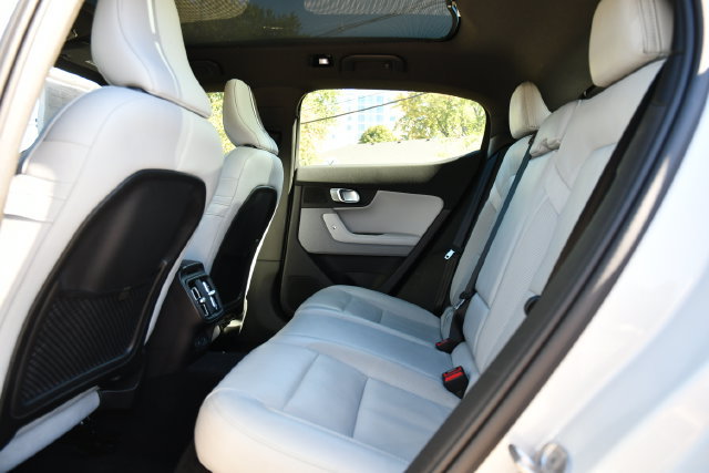 Used 2023 Polestar Polestar 2 w/ Pilot Pack AWD/4WD image 19