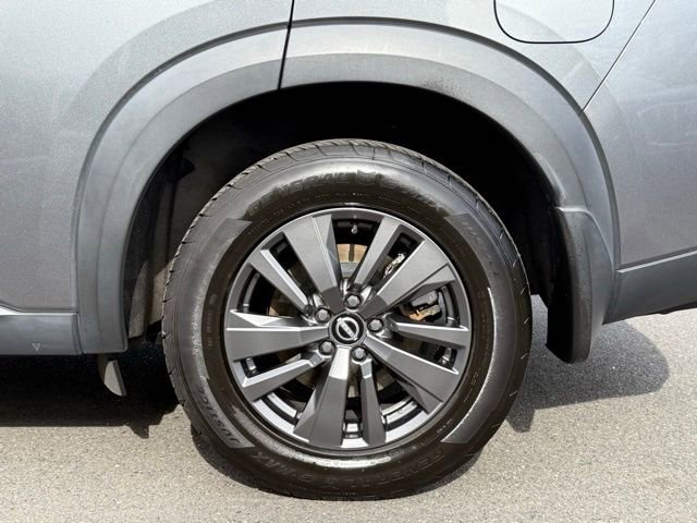 Used 2022 Nissan Pathfinder SV w/ SV Premium Package AWD/4WD image 20