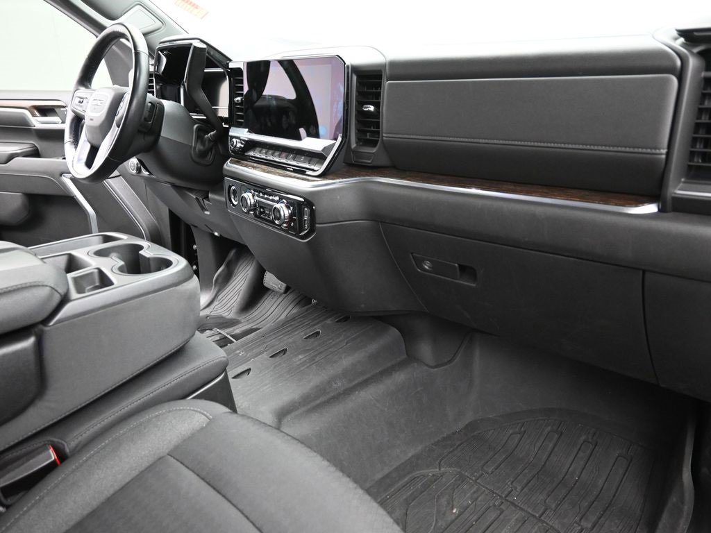 Used 2022 GMC Sierra 1500 Elevation image 16