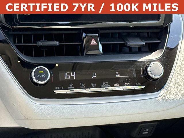 Used 2025 Toyota Corolla LE image 21