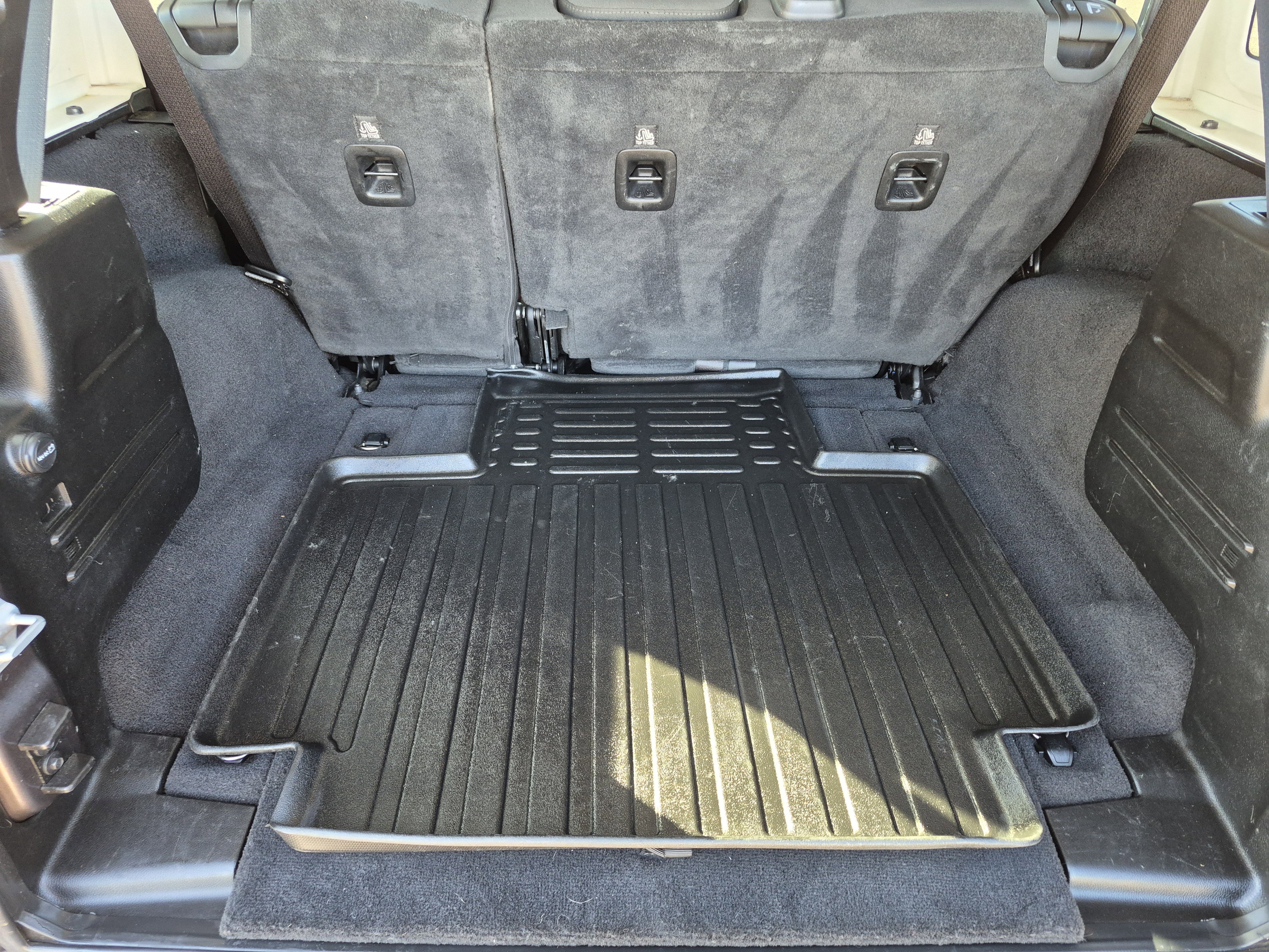 Used 2021 Jeep Wrangler Unlimited Sport image 32