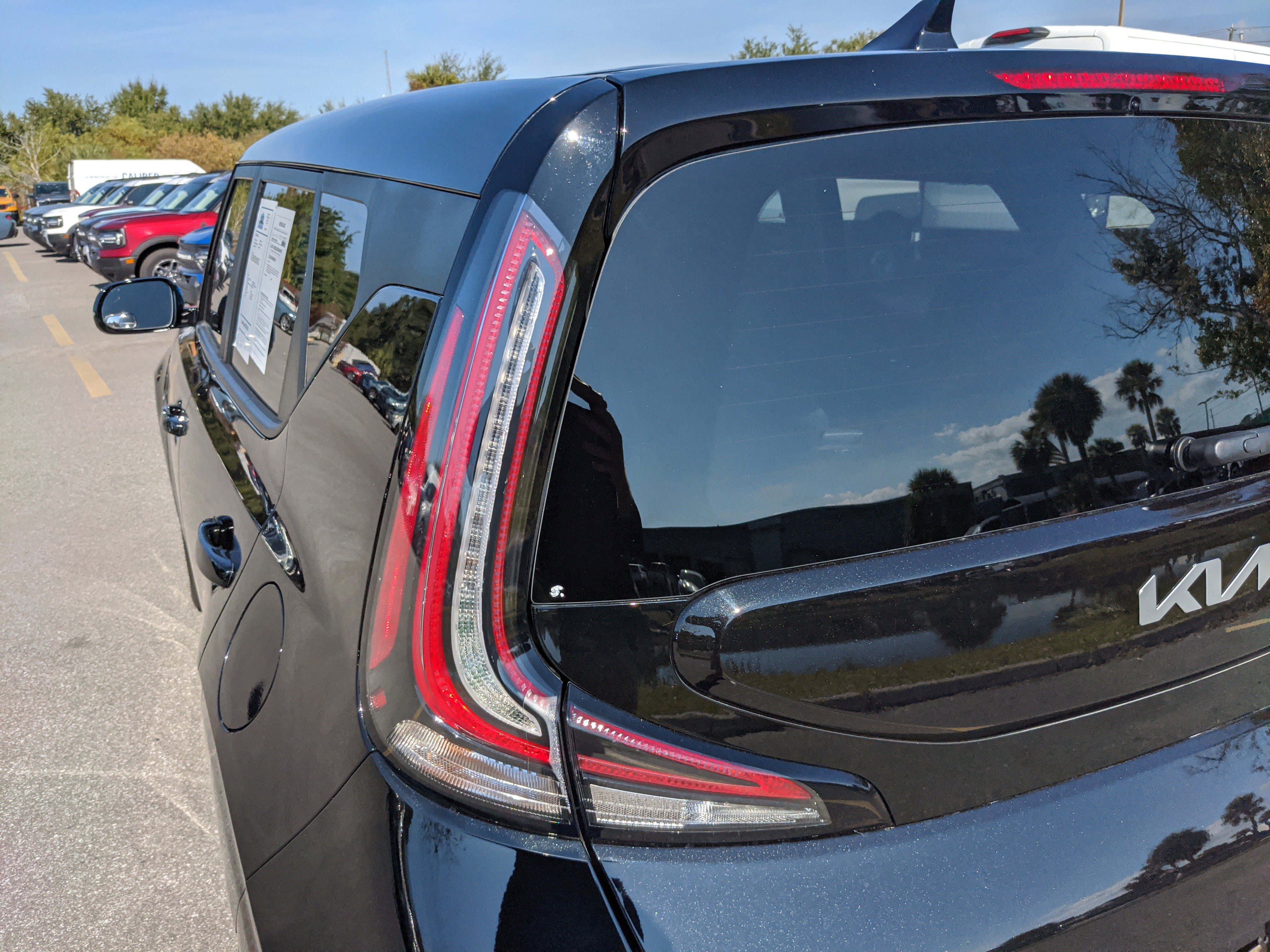 Used 2024 Kia Soul GT-Line w/ Option Group 020 image 12