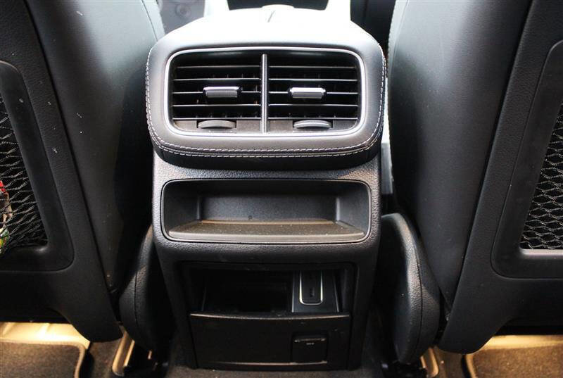 Used 2023 Mercedes-Benz GLE 53 AMG 4MATIC Coupe w/ Parking Assistance Package image 32