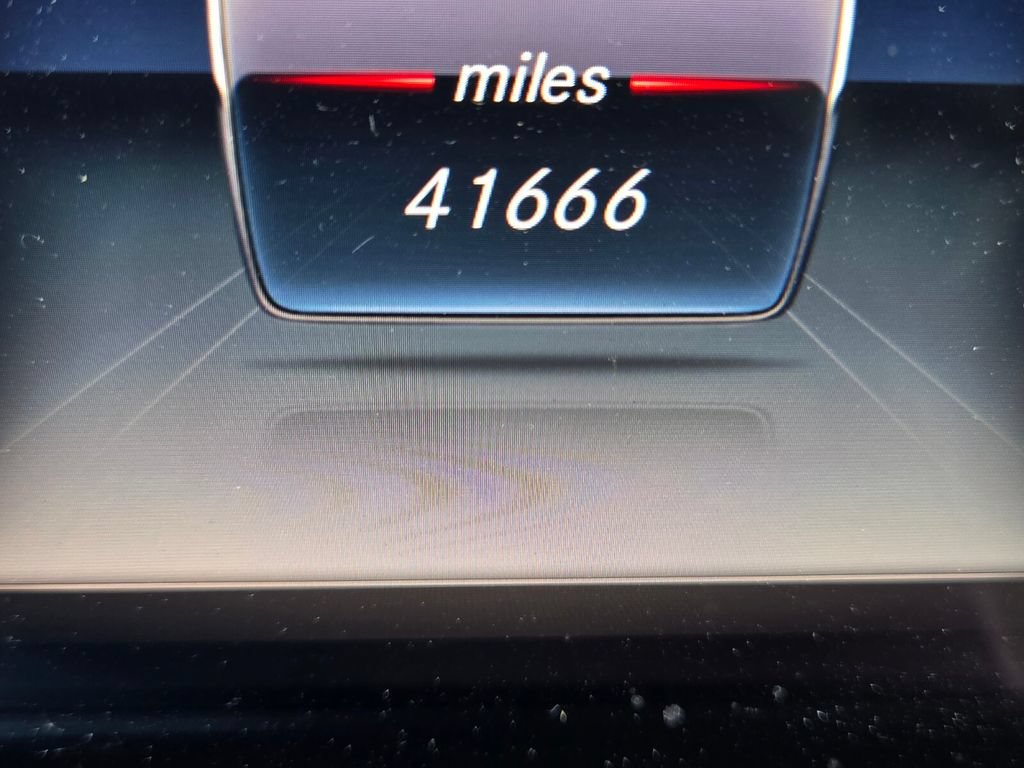 Used 2020 Mercedes-Benz E 350 Sedan image 31
