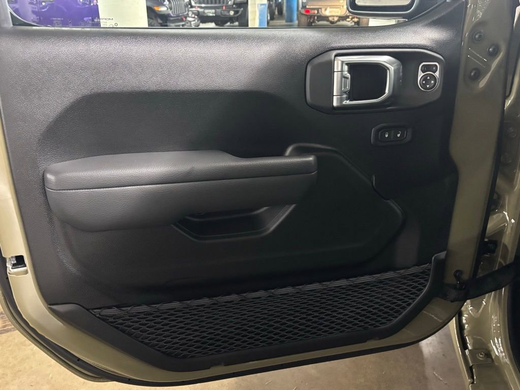New 2026 Jeep Wrangler Sport AWD/4WD image 9