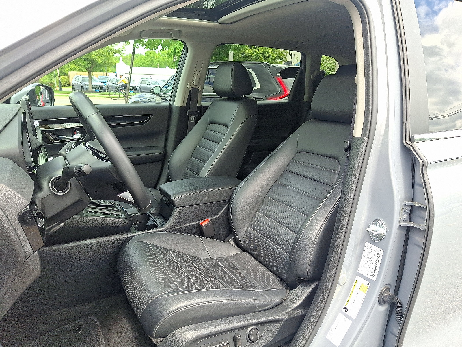 Used 2023 Honda CR-V EX-L image 16