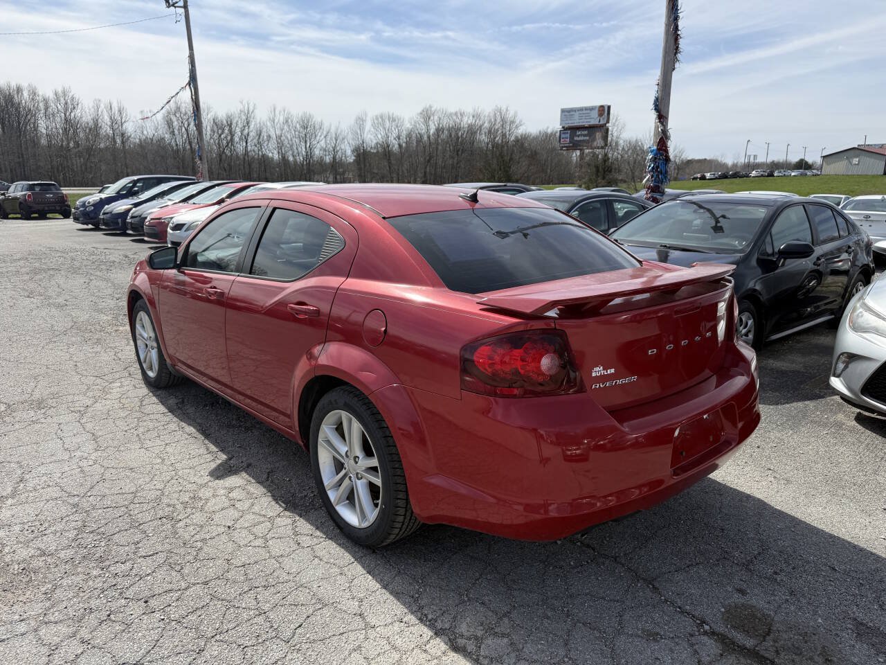 Used 2011 Dodge Avenger Heat FWD image 8