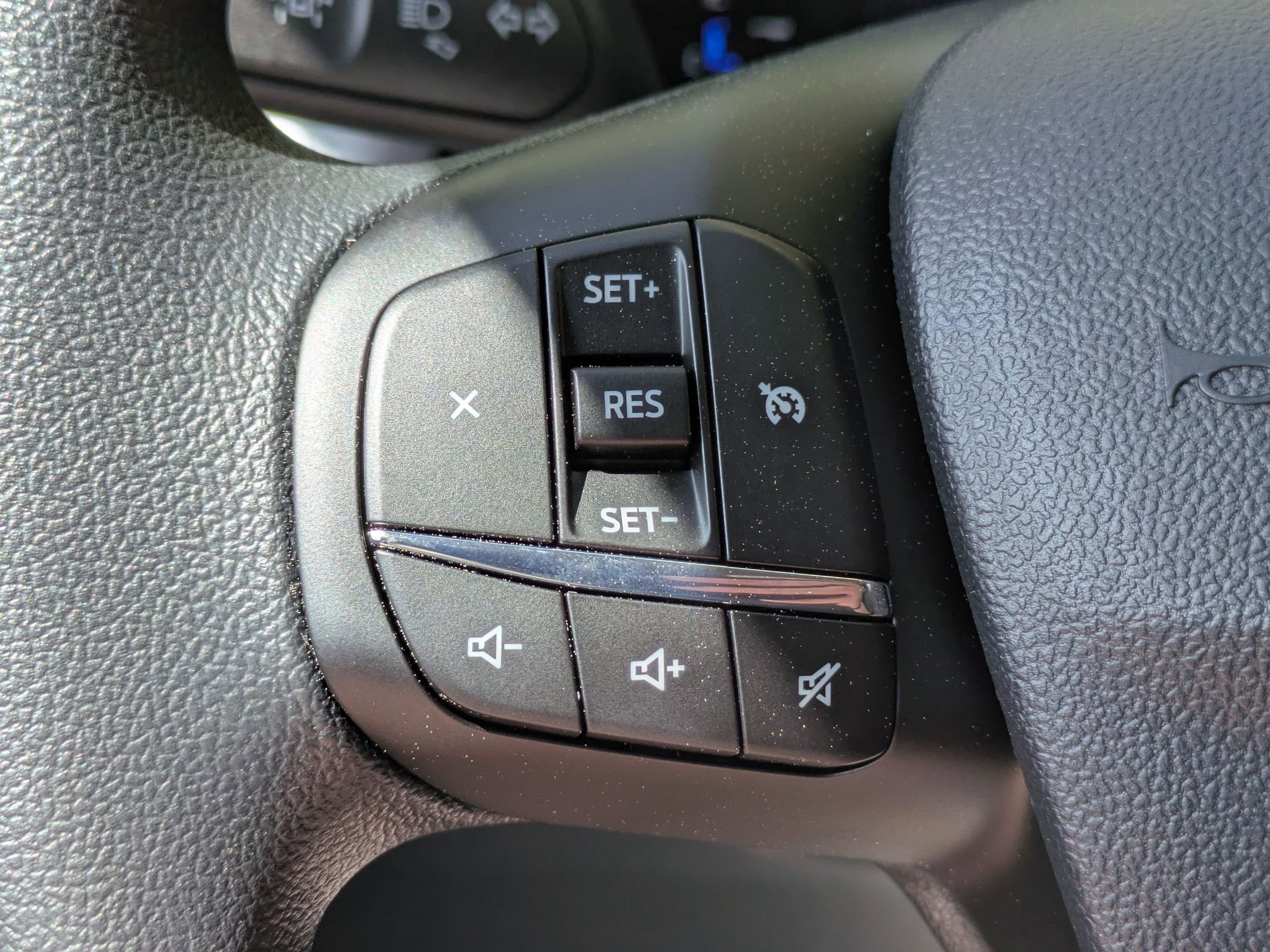 New 2026 Ford Maverick XLT AWD/4WD image 13