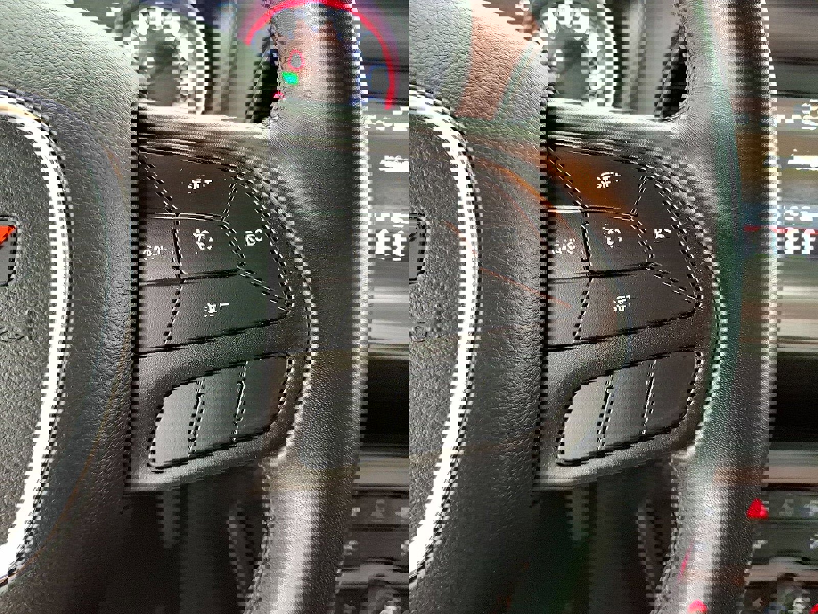 Used 2023 Dodge Challenger SXT image 18