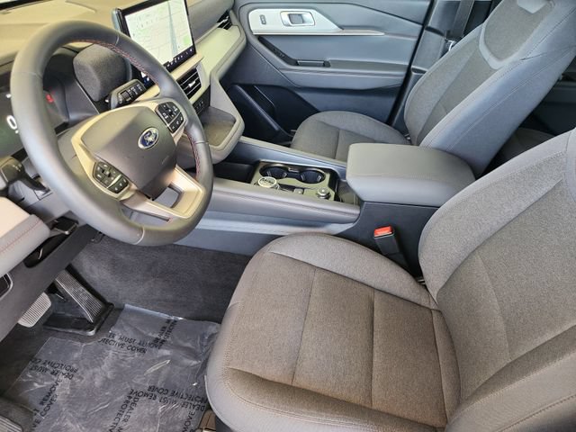 Used 2026 Ford Explorer Active RWD image 4