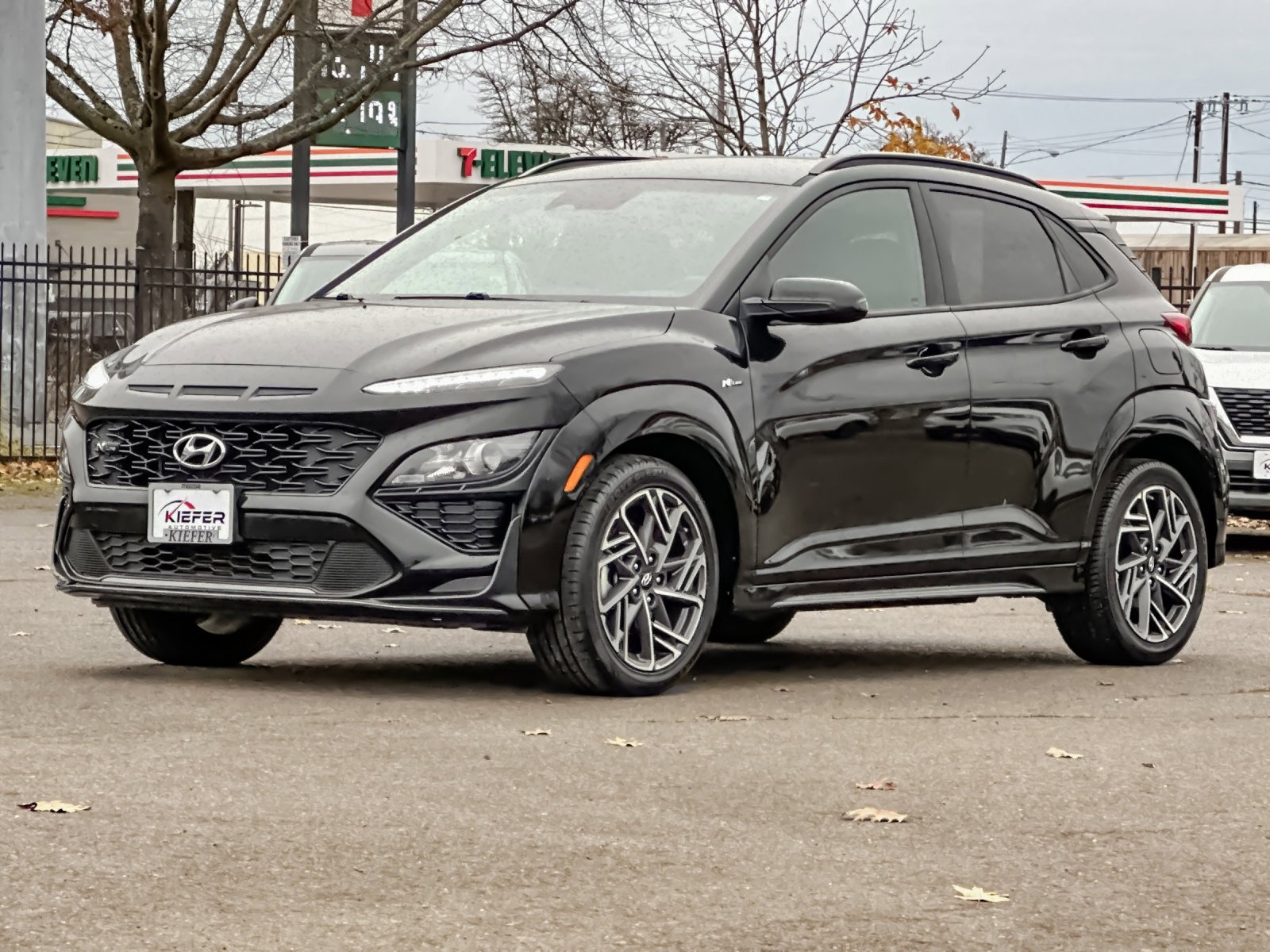 Used 2022 Hyundai Kona N Line image 8
